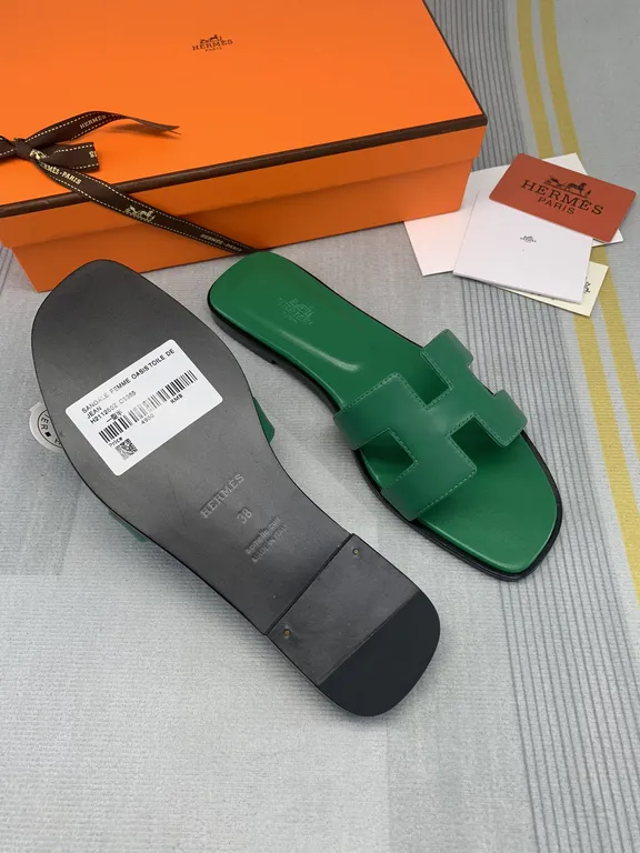 Hermes Shoe 